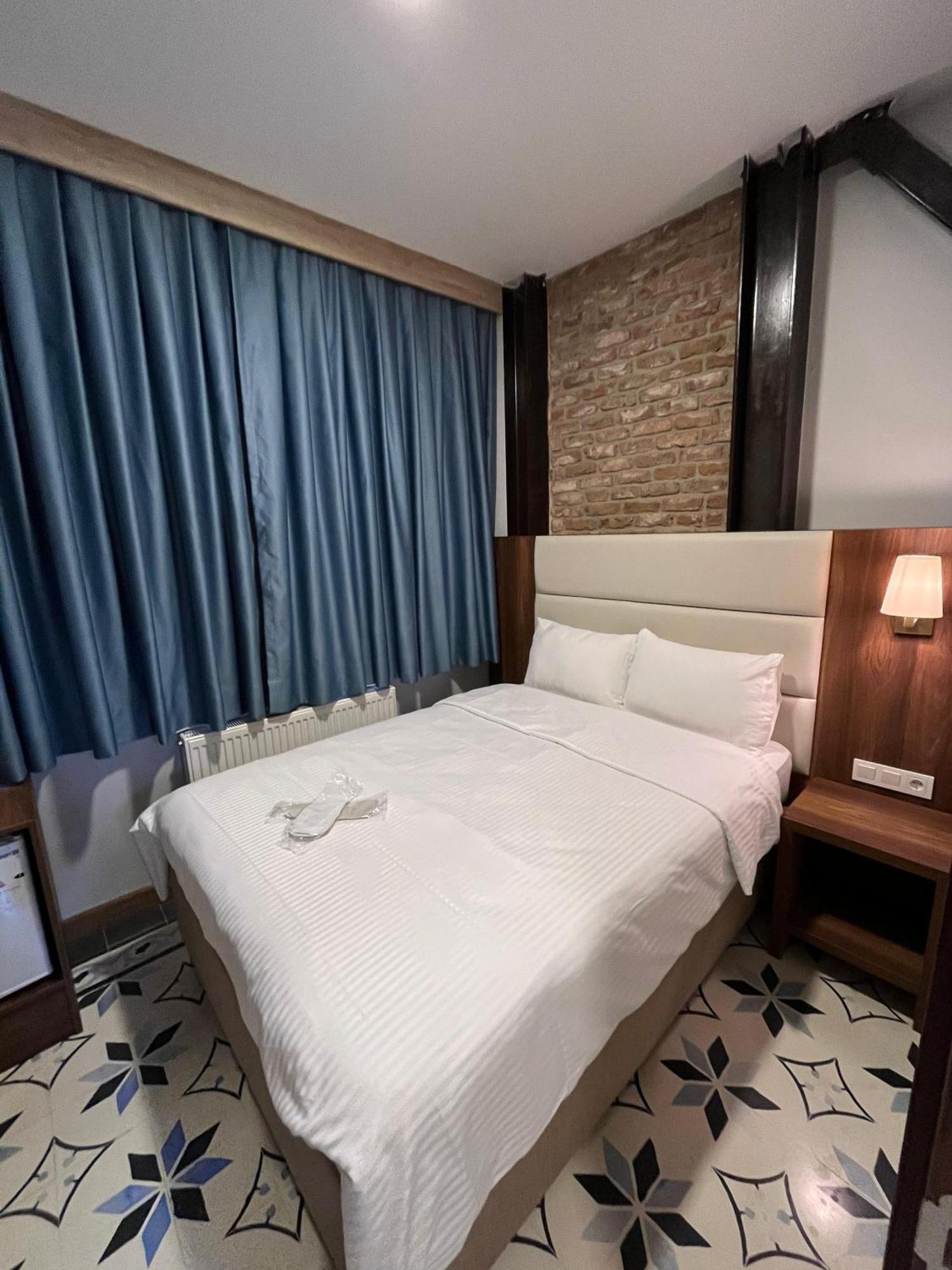 Andi Hotel イスタンブール エクステリア 写真